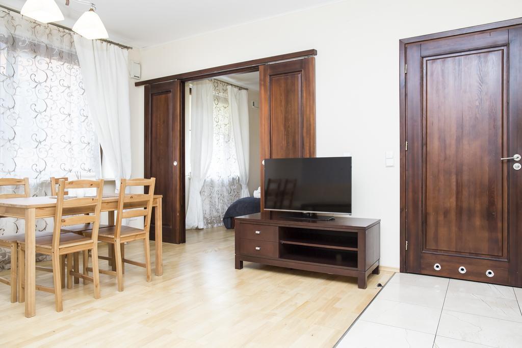 Hosapartments Atelier Residence Варшава Екстериор снимка